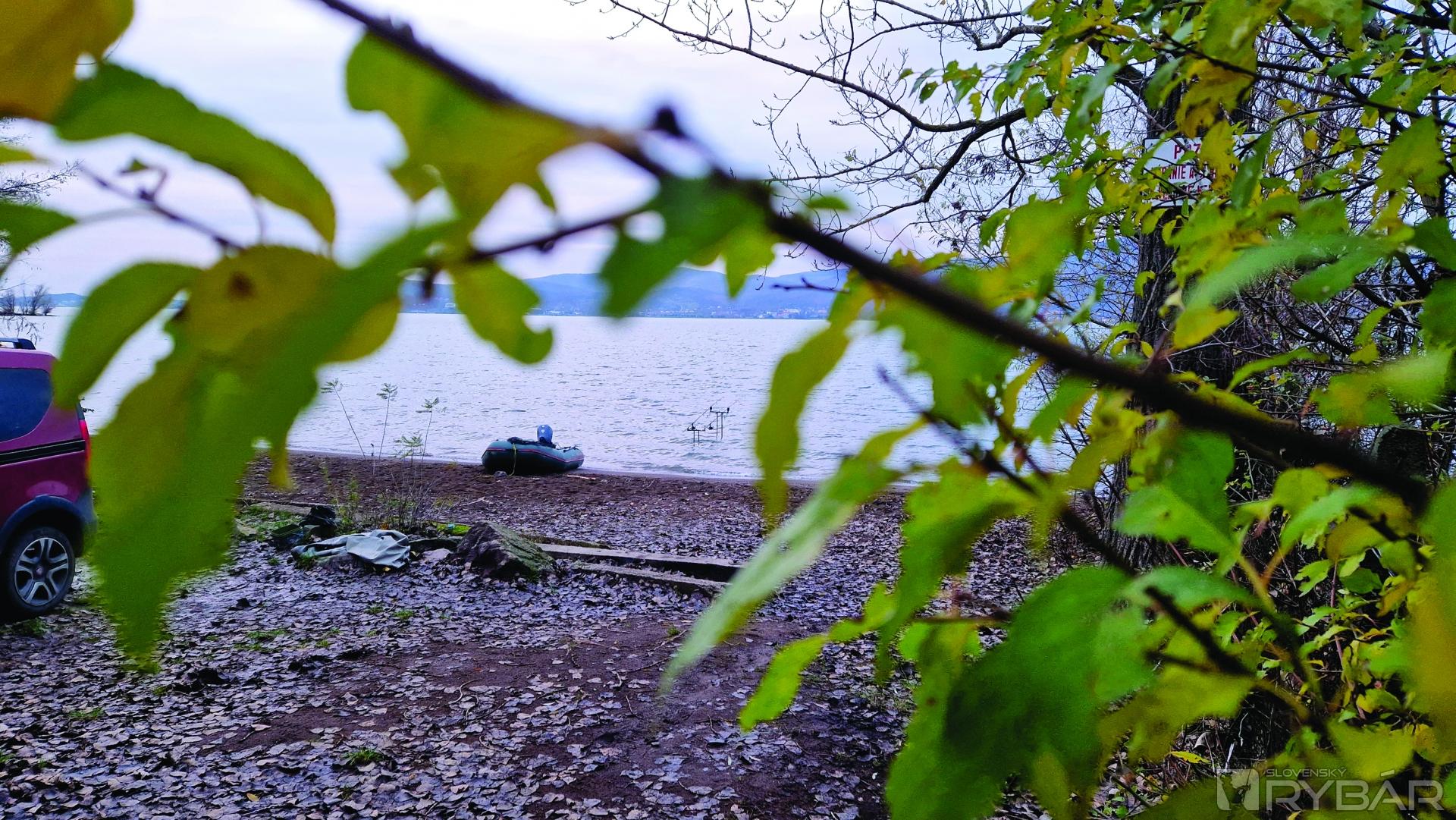 Lúčky 10, pohľad spredu, ticho pred „búrkou“.